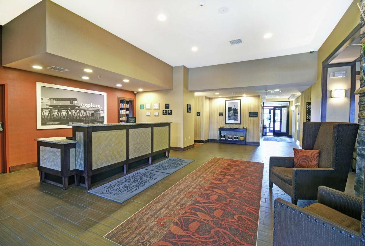 Hampton Inn Beloit Zewnętrze zdjęcie